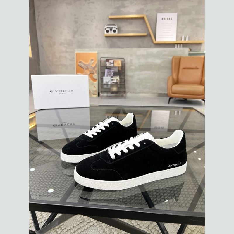 Givenchy Sneakers